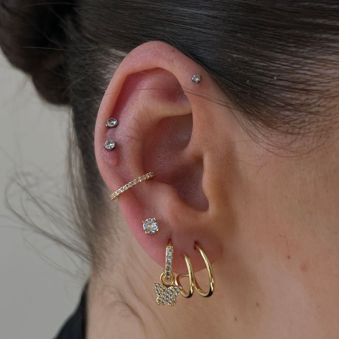 Piercing ucha Piešťany – zlaté šperky, Mya Beauty Studio